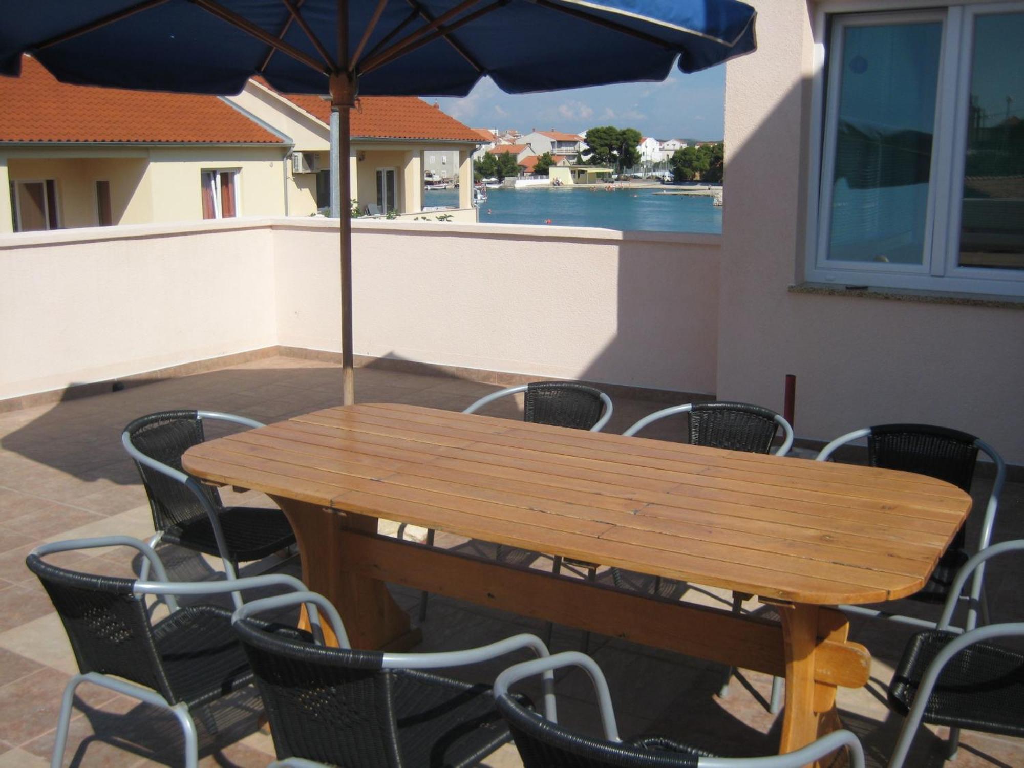 Apartments Jakovcev Betina  Exterior photo